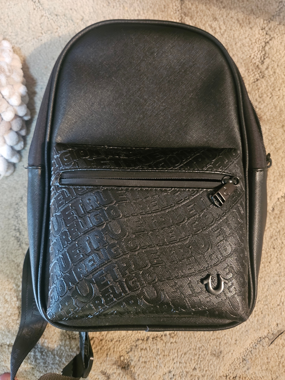 TRUE RELIGION *NEW* Men's Black Textured Sling Backpack, Cross-body.